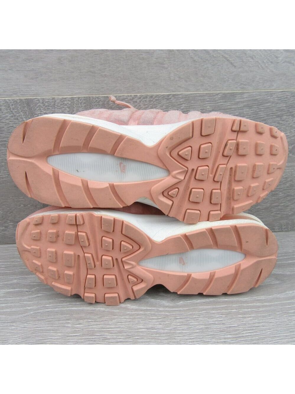 Nike Air Max 95 Sneakers Size 6Y Coral Pink Stardust *USED* - Picture 11 of 12